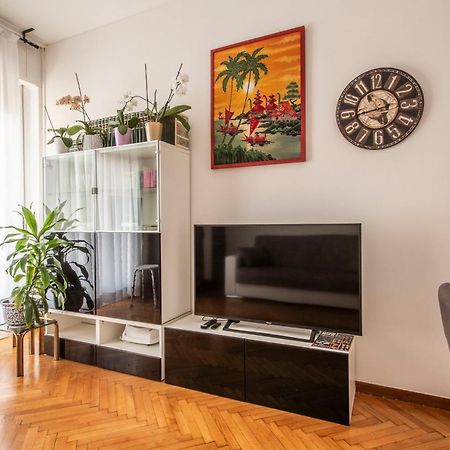 Bijoux Como Elegante Next To Piazza Volta Екстериор снимка